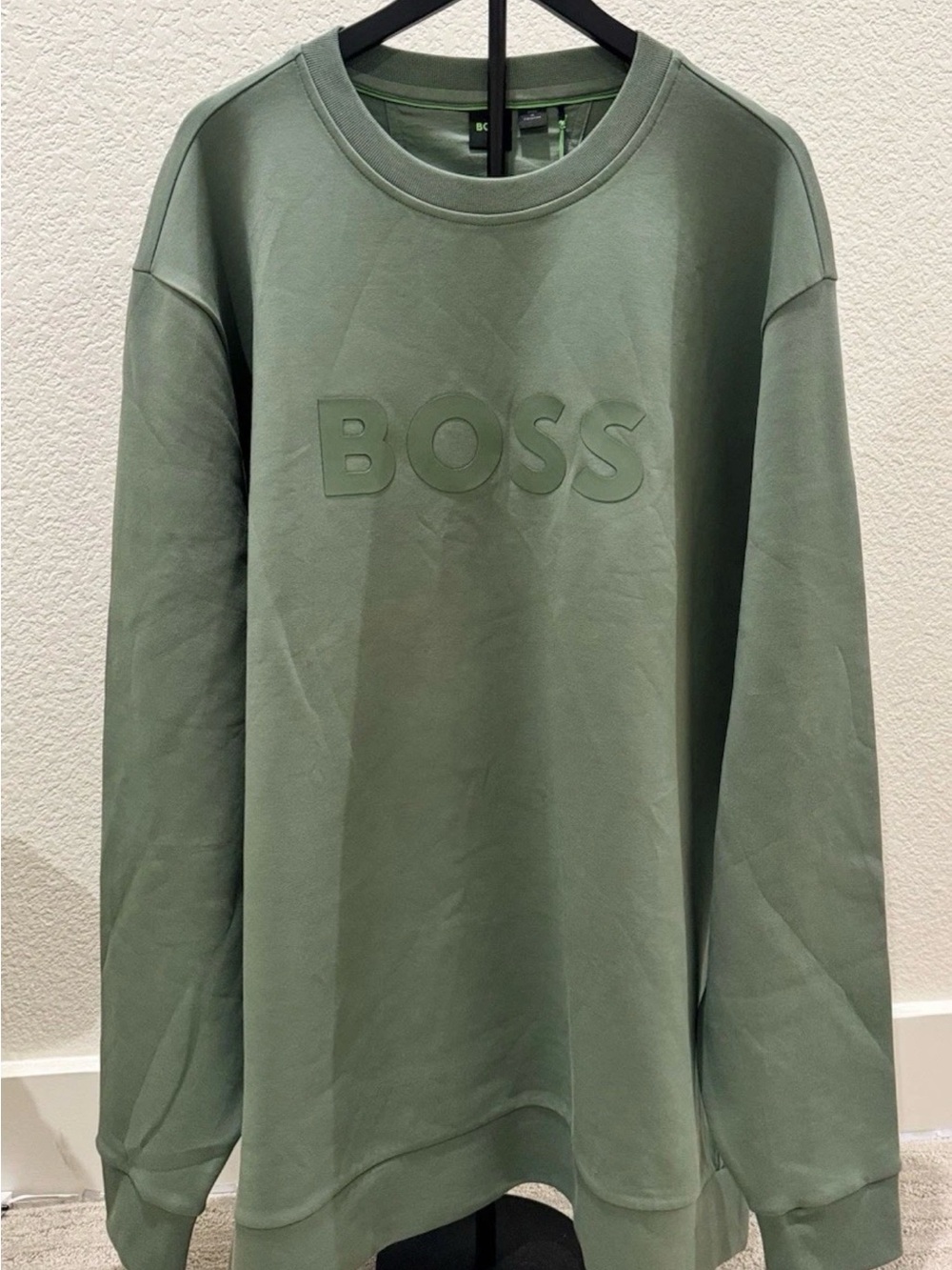 Hugo Boss Men's Big & Tall Salvo Crewneck Green Sweatshirt Logo. Size 4XL
